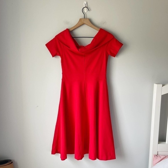 Karen Millen Women's Red Ponte Fit Flare Dress Size 6 - Picture 3 of 5